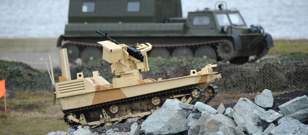 Robot militar ruso - Sputnik Mundo