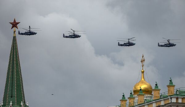 Primer ensayo en Moscú de las Fuerzas Aéreas para el Día de la Victoria - Sputnik Mundo