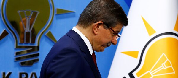 Ahmet Davutoglu, primer ministro de Turquía - Sputnik Mundo