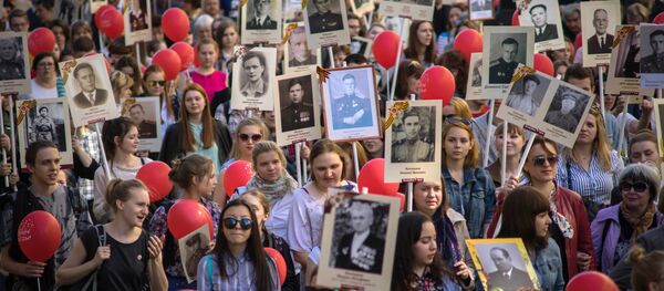 Marcha del Regimiento Inmortal - Sputnik Mundo