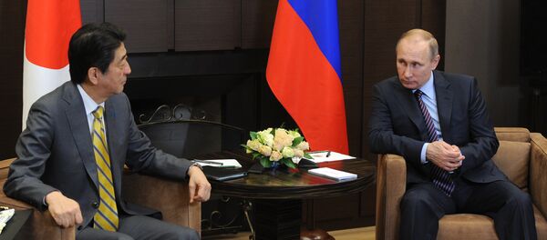 President Putin meets with Japan's Prime Minister Shinzo Abe President Putin meets with Japan's Prime Minister Shinzo Abe - Sputnik Mundo