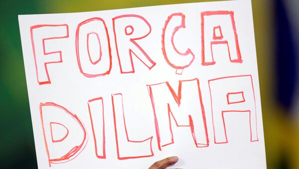 Partidarios de la presidenta brasileña, Dilma Rousseff - Sputnik Mundo