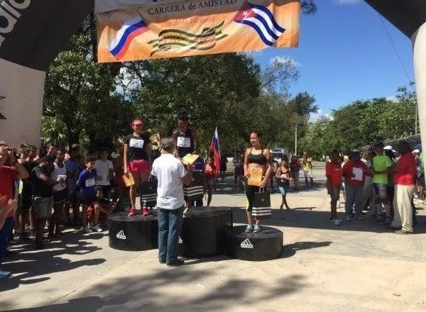 La carrera por la Victoria en La Habana, Cuba La carrera por la Victoria en La Habana, Cuba - Sputnik Mundo