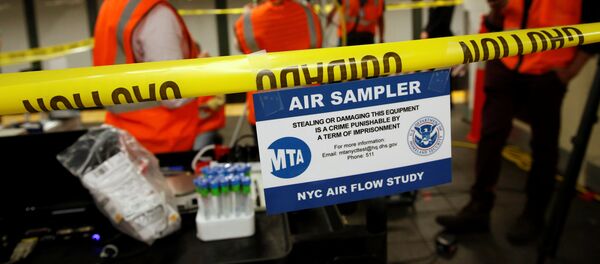 Empleados del DHS en el Metro de Nueva York - Sputnik Mundo