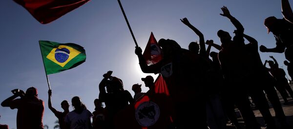 Miembros del Movimiento Sin Tierra (archivo) - Sputnik Mundo