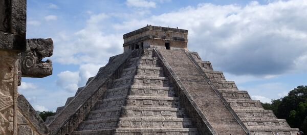 El Castillo, Chichén Itzá - Sputnik Mundo