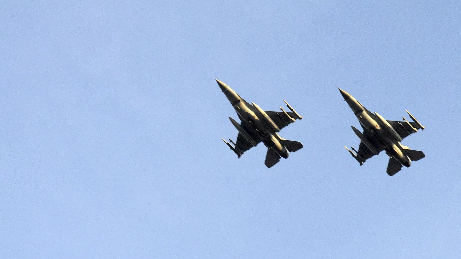 Dos cazas F-16 de las Fuerzas Aéreas de Bélgica (archivo)