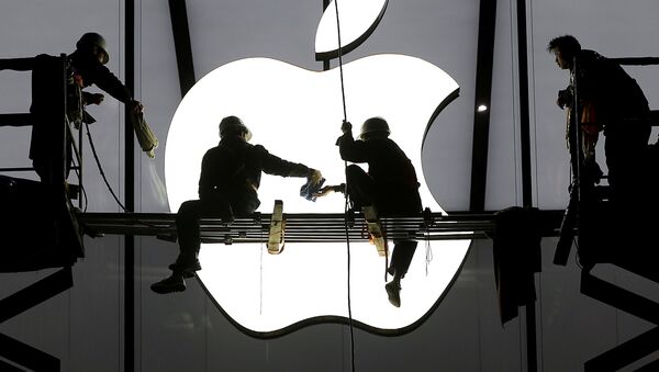 Una tienda de Apple en China - Sputnik Mundo