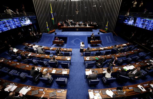 ‘Impeachment’ de Rousseff: la pasión brasileña en el juego político - Sputnik Mundo