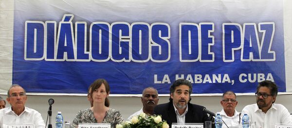 Las negociaciones entre el Gobierno de Colombia y las FARC en la Habana - Sputnik Mundo