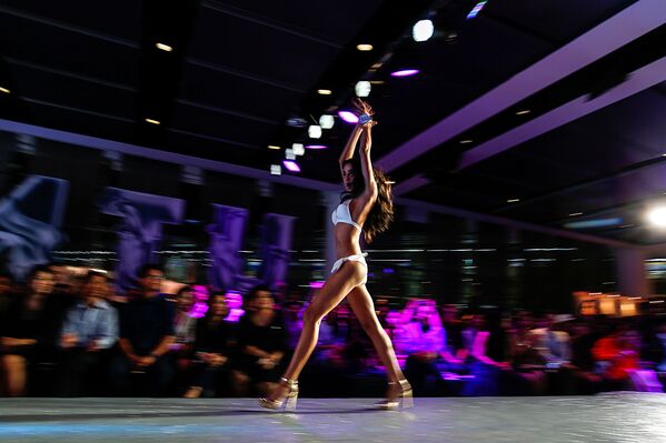 Miss Tiffany’s Universe 2016: certamen de belleza transexual - Sputnik Mundo