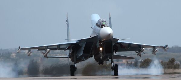 Caza ruso Su-30 en Siria - Sputnik Mundo