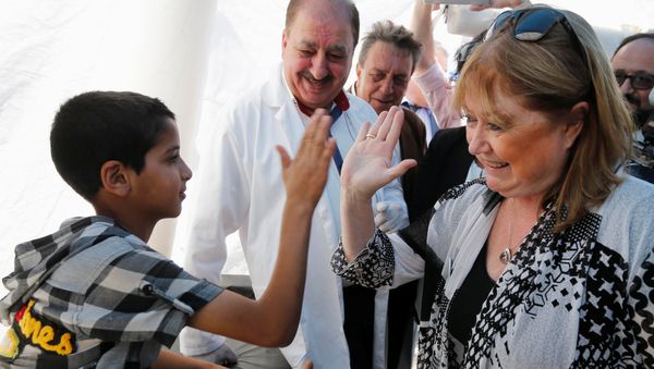 Ministra de Exteriores de Argentina, Susana Malcorra en el campo de refugiados sirios en Bekaa, Líbano Ministra de Exteriores de Argentina, Susana Malcorra en el campo de refugiados sirios en Bekaa, Líbano - Sputnik Mundo
