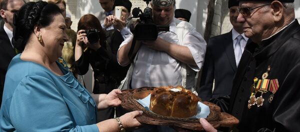 La jefa de la Casa Imperial de los Románov, la Gran Duquesa María Vladímirovna en su visita a Crimea - Sputnik Mundo