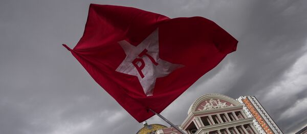 La bandera de PT - Sputnik Mundo