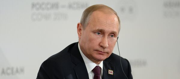 Vladímir Putin, el presidente de Rusia, en la cumbre de ASEAN en Sochi Vladímir Putin, el presidente de Rusia, en la cumbre de ASEAN en Sochi - Sputnik Mundo