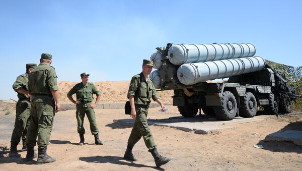 Sistemas de misiles antiaéreos S-300 - Sputnik Mundo