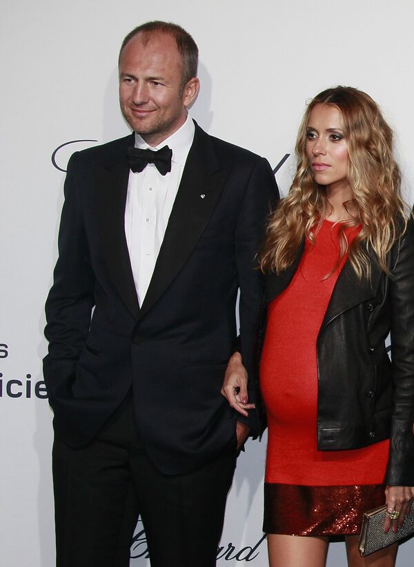 Multimillonario ruso, Andréi Melnichenko con su esposa Multimillonario ruso, Andréi Melnichenko con su esposa - Sputnik Mundo
