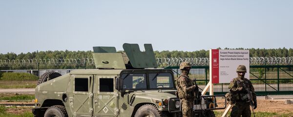 Militares estadounidenses en la base de Redzikowo, Polonia - Sputnik Mundo