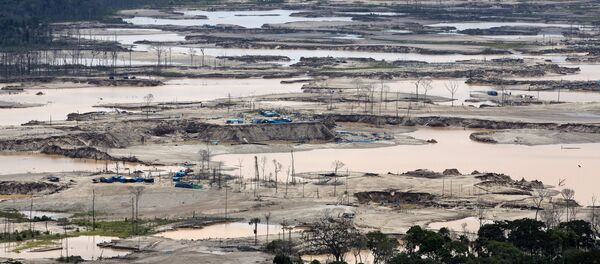 Contaminación con mercurio en Perú - Sputnik Mundo