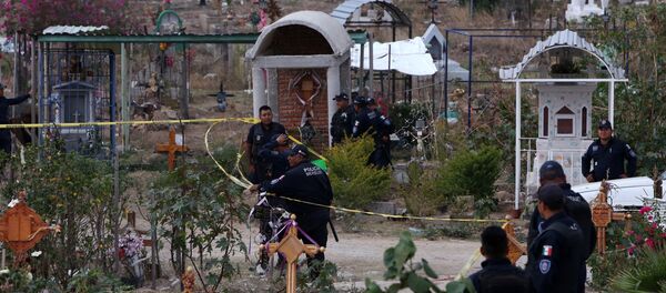 Fosas clandestinas en Morelos, México Fosas clandestinas en Morelos, México - Sputnik Mundo