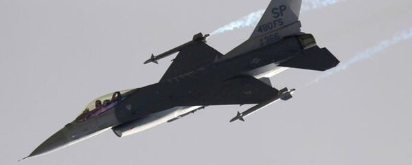 Avión F-16 turco (archivo) - Sputnik Mundo