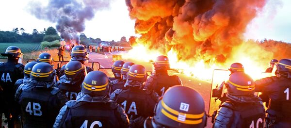 Manifestaciones contra la reforma de la ley laboral, Francia - Sputnik Mundo