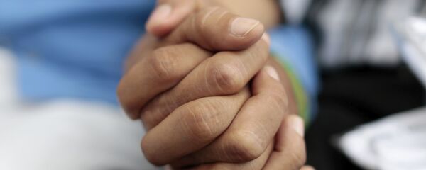 Pareja gay mexicana - Sputnik Mundo