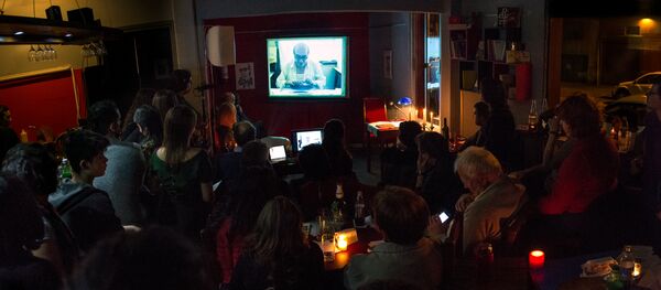 Homenaje a Mario Levrero a los diez años de su muerte - Sputnik Mundo