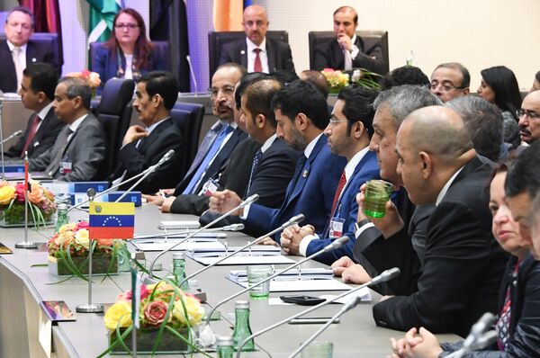 Ministros de petróleo de los países miembros de la OPEP - Sputnik Mundo