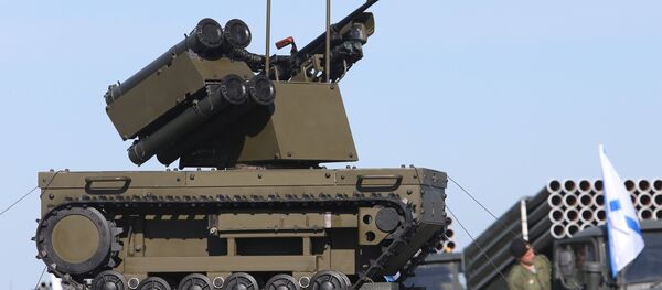 El robot de combate 'Plataforma – M' El robot de combate 'Plataforma – M' - Sputnik Mundo