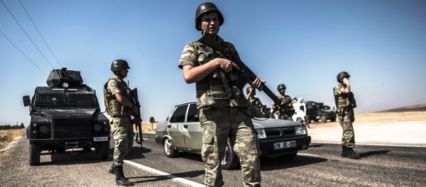 Militares turcos en la frontera con Siria - Sputnik Mundo