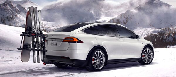 Tesla Model X - Sputnik Mundo