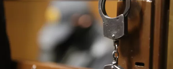 Esposas (imagen referencial) Esposas (imagen referencial) - Sputnik Mundo