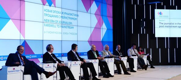 El foro mediático internacional 'La nueva era del periodismo: adiós al mainstream' - Sputnik Mundo