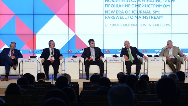 El foro mediático internacional 'La nueva era del periodismo: adiós al mainstream' - Sputnik Mundo