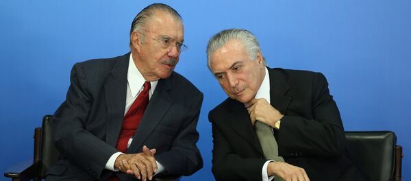 Expresidente de Brasil, José Sarney, y presidente interino, Michel Temer - Sputnik Mundo