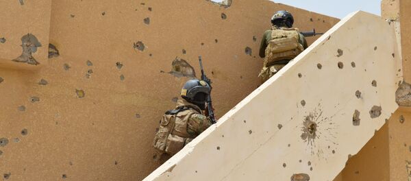Fuerzas especiales iraquíes durante la operación antiterrorista en Faluya - Sputnik Mundo