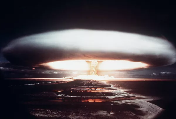 La prueba nuclear del 1971 en el atolón de Mururoa La prueba nuclear del 1971 en el atolón de Mururoa - Sputnik Mundo
