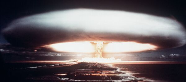 Explosión nuclear - Sputnik Mundo