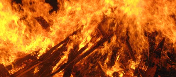 El fuego - Sputnik Mundo
