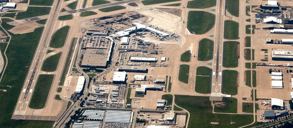 Aeropuerto Dallas Love - Sputnik Mundo