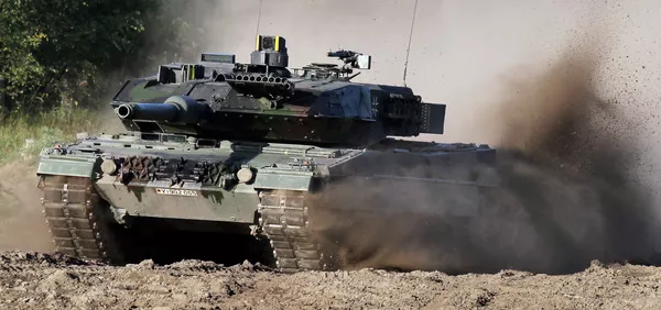 Leopard 2, tanque del Ejército alemán (archivo) Leopard 2, tanque del Ejército alemán (archivo) - Sputnik Mundo