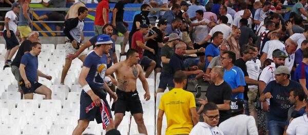 Disturbios en Marsella Disturbios en Marsella - Sputnik Mundo