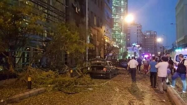 El lugar de la explosión en Beirut - Sputnik Mundo