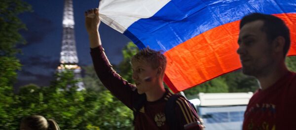 Hinchas rusos en Francia Hinchas rusos en Francia - Sputnik Mundo