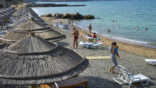 Playa de Crimea - Sputnik Mundo