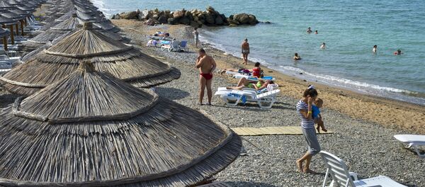 Playa de Crimea - Sputnik Mundo