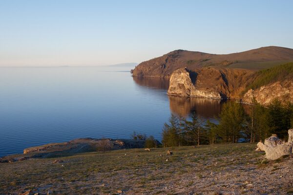 La majestuosa y poco conocida belleza del lago Baikal - Sputnik Mundo