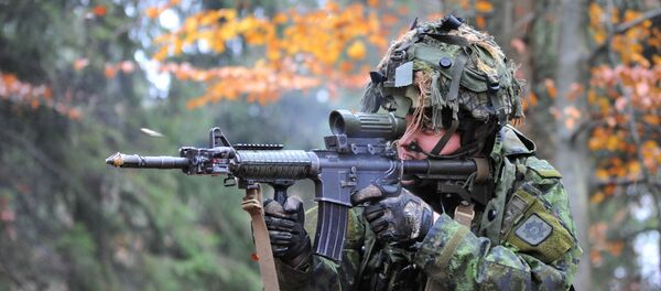 Un soldado canadiense Un soldado canadiense - Sputnik Mundo